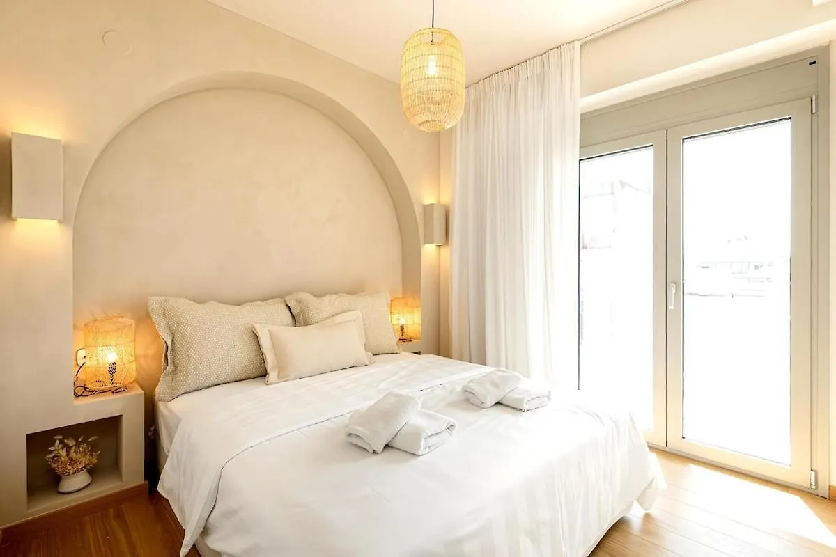 Lägenhet Serene City-Center Penthouse In Prominent Location Thessaloníki